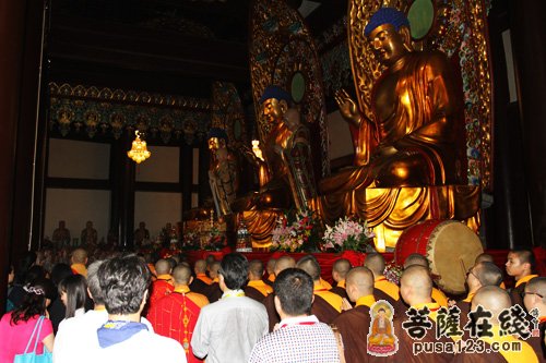 佛教-中韩日三国佛教界在三亚南山寺举行祈祷世界和平法会