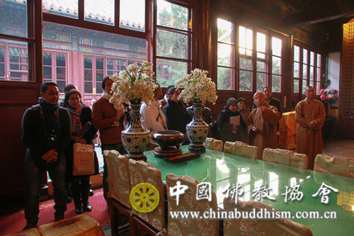 印尼巴厘省印度教寺庙管委会负责人一行拜访中国佛教协会