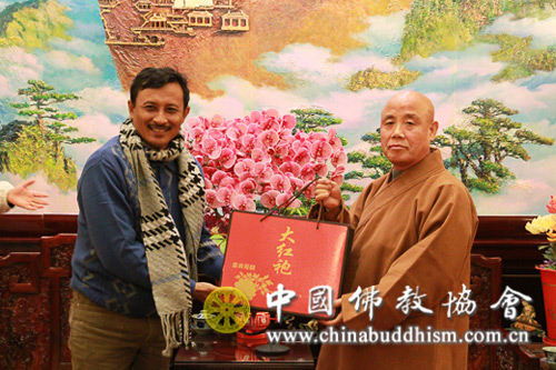 印尼巴厘省印度教寺庙管委会负责人一行拜访中国佛教协会