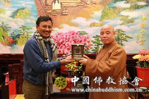 印尼巴厘省印度教寺庙管委会负责人一行拜访中国佛教协会