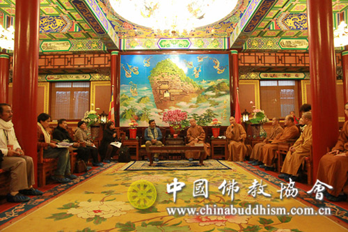印尼巴厘省印度教寺庙管委会负责人一行拜访中国佛教协会