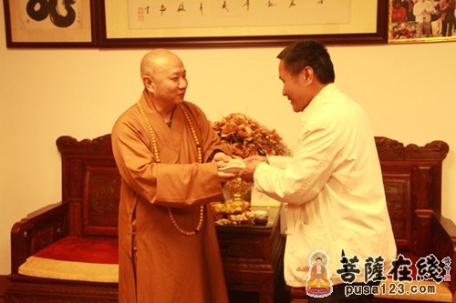 佛教-广东佛协会长明生大和尚一行考察梅州慈光安养院