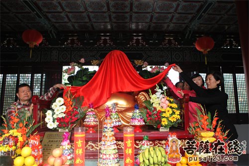 奉化-中国奉化雪窦山人间弥勒尼泊尔中华寺供奉开光法会