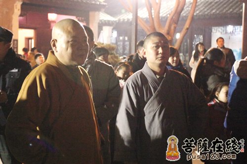 “和合梦·共分享”第35届寒山寺新年听钟声活动举行