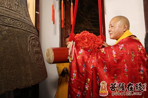 “和合梦·共分享”第35届寒山寺新年听钟声活动举行