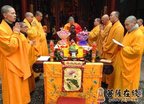 寒山寺-苏州寒山寺为法主和尚性空长老祝寿