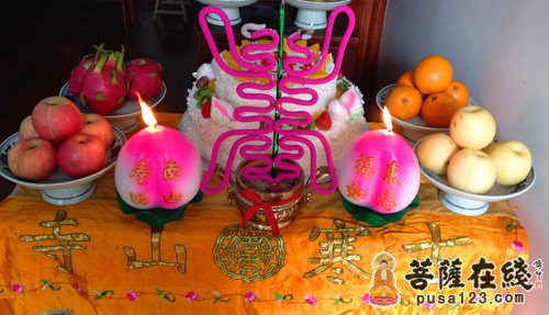 寒山寺-苏州寒山寺为法主和尚性空长老祝寿