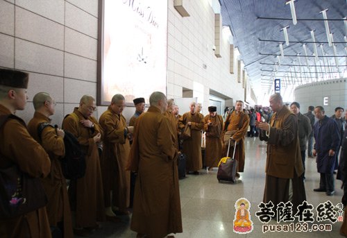 “慈航普度 正法远洋”上海龙华古寺法务团赴美