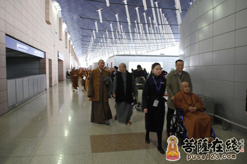“慈航普度 正法远洋”上海龙华古寺法务团赴美