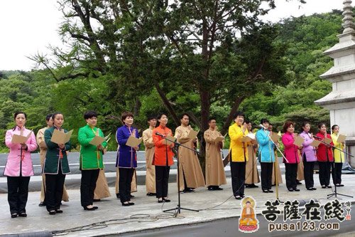 艺术-寒山寺“吴歈礼佛”艺术团应邀赴韩国表演