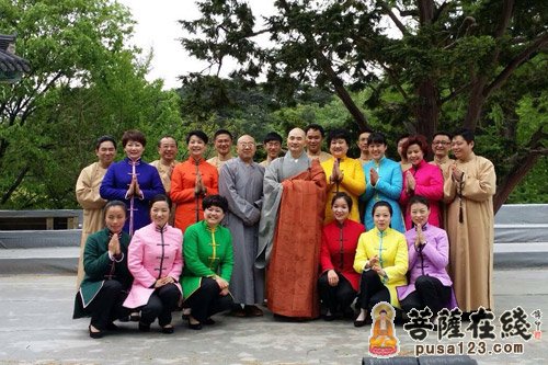 艺术-寒山寺“吴歈礼佛”艺术团应邀赴韩国表演