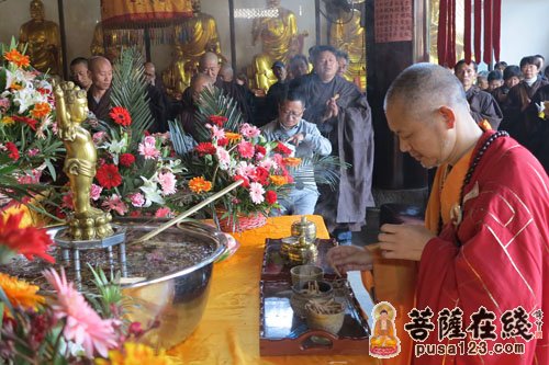 青原山净居禅寺佛诞日隆重举行浴佛法会