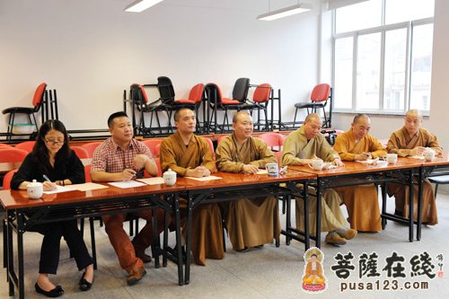上海玉佛禅寺进行梵乐团专职法师专业考核
