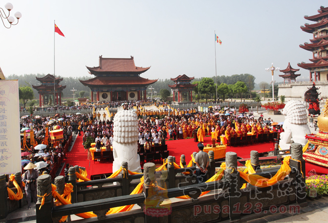 【高清图集】南海禅寺举行明乘长老圆寂三周年暨舍利塔落成大典