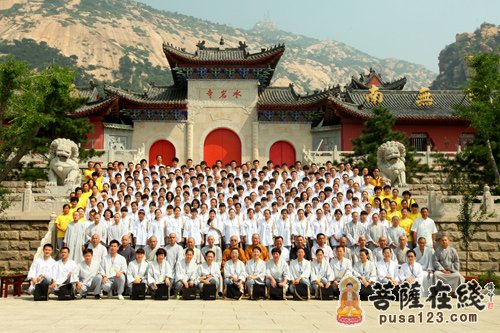 秦皇岛水岩寺第三届慈海之光大学生文化夏令