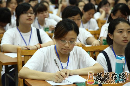 成都文殊院禅修营 行空法师普及佛教基础知识