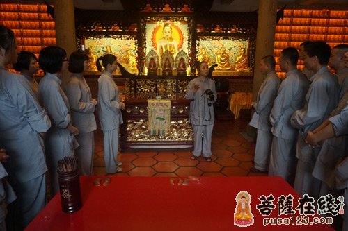 寺院巡礼