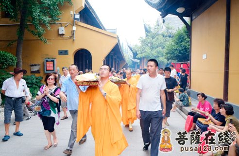 法会圆满送圣