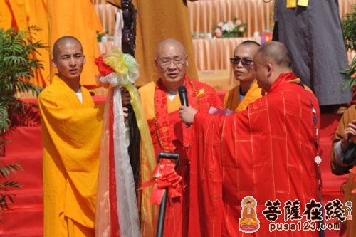圣辉大和尚宣说 奠基法语