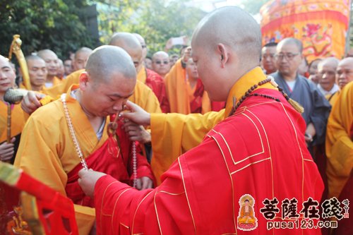 抚州正觉古寺隆重举行学辉法师荣膺方丈升座庆典法会