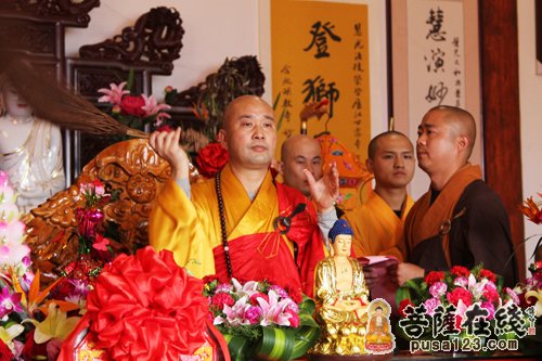 庐江甘露寺举行玉佛殿佛像开光暨慧光法师升座庆典