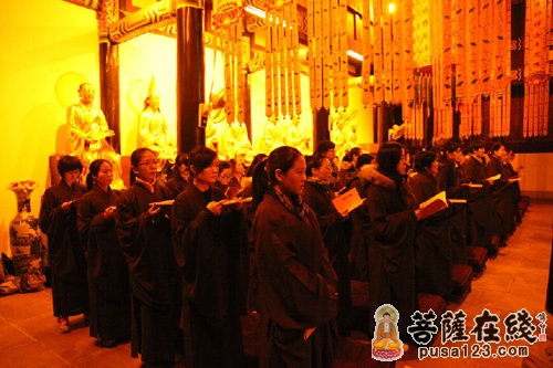 文殊院-成都文殊院青年佛学会闻熏六班参访圣水寺体验禅修