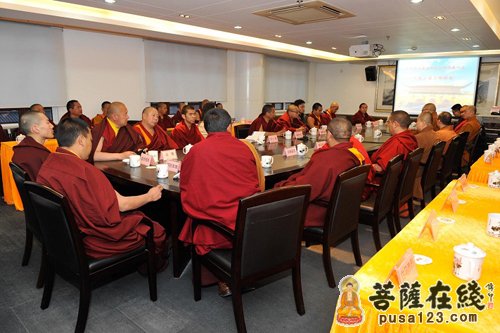 佛教-藏传佛教青年代表人士莅临玉佛禅寺参观考察