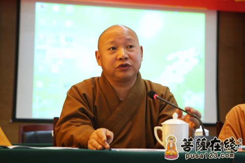 世界宗教研究所研究员杨曾文教授发言（图片来源：菩萨在线 摄影：妙雨）