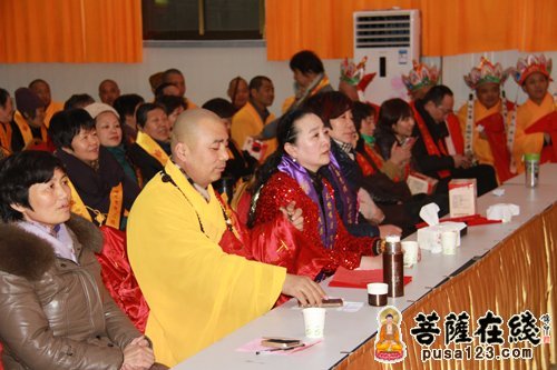 晚会现场（图片来源：菩萨在线 摄影：慧源）