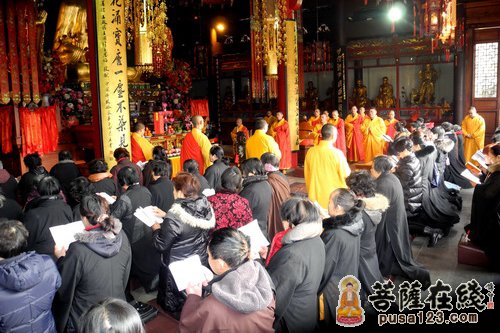 上海西林禅寺在大雄宝殿举行弥陀圣诞法会