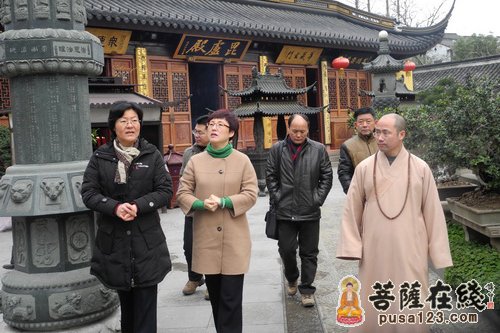 上海市民宗委领导视察西林禅寺消防安全工作