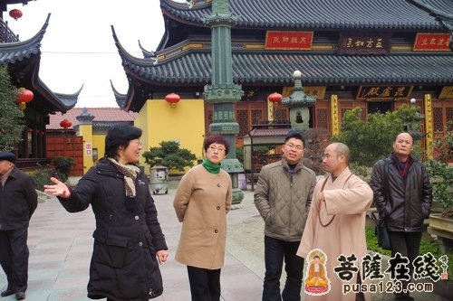 上海市民宗委领导视察西林禅寺消防安全工作