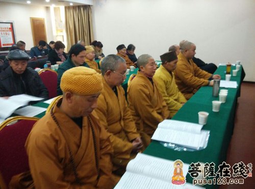 参加会议的法师们