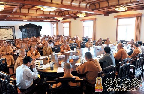 普陀山-普陀山佛协召开第一次全山各寺院（单位）负责人例会