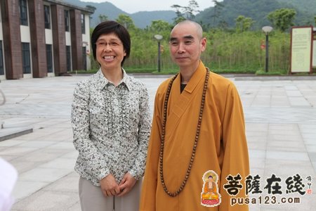 佛教-宁波市政协副主席蒋剑巍一行视察天童景区