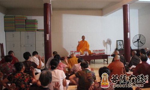 武汉鄂州大山普渡寺传授观世音菩萨大悲咒水修法 登觉法师主讲