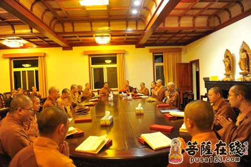佛教-普陀山佛协僧伽培训班2013年上半年开课学习