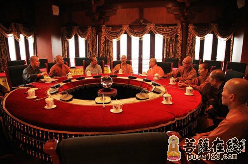 龙泉寺-智慧长老、健钊长老一行参访北京龙泉寺