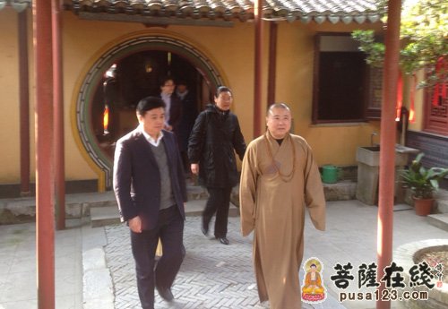佛教-上海玉佛禅寺方丈觉醒大和尚莅临大方禅院指导