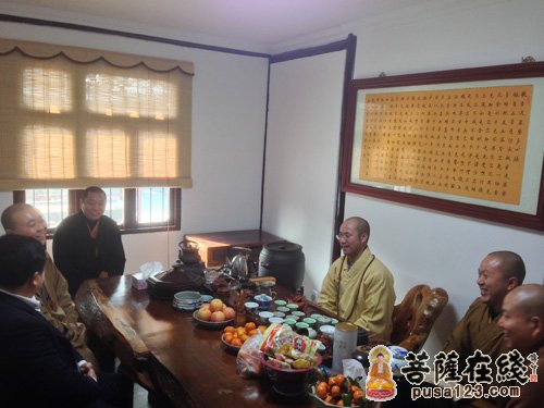 佛教-上海玉佛禅寺方丈觉醒大和尚莅临大方禅院指导