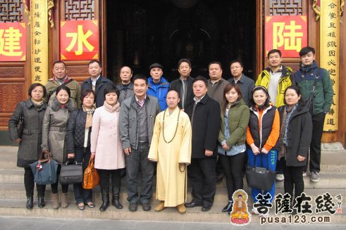 佛教-上海市政府领导及相关企业领导参观西林禅寺