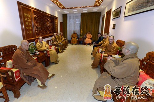 佛教-普陀山佛协会长道慈大和尚赴本山寺院走访慰问