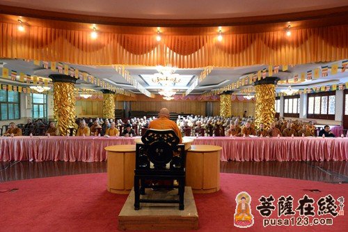 两会-普陀山佛协召开全山执事学习会会长道慈大和尚传达两会会议精神