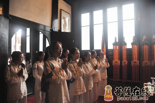 文殊院-成都文殊院“成电菁英”心静之旅寺院生活体验营闭营