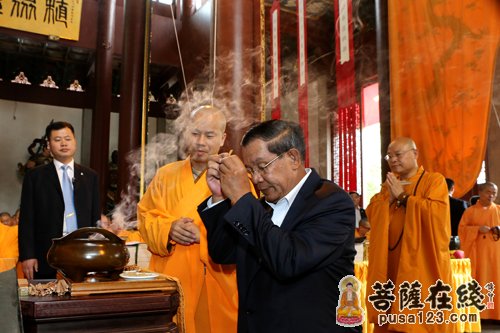灵隐寺-柬埔寨首相参访杭州灵隐寺 光泉大和尚热情接待