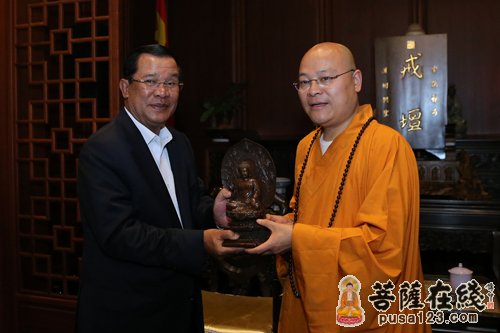 灵隐寺-柬埔寨首相参访杭州灵隐寺 光泉大和尚热情接待