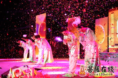 婚礼-成都文殊院与“佛化婚礼”的首次邂逅
