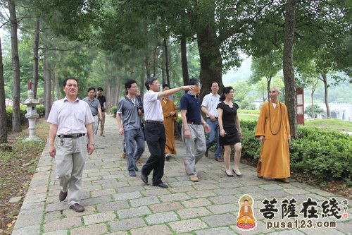 设计院-浙江省设计院院长王滋应邀考察天童禅寺