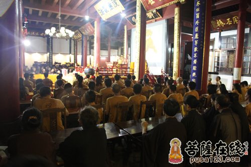 天童禅寺第八届“体悟禅慧 和谐人生”学修营正式开营