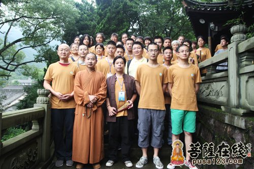 宁波天童禅寺“体悟禅慧 和谐人生”学修营：寺院巡礼